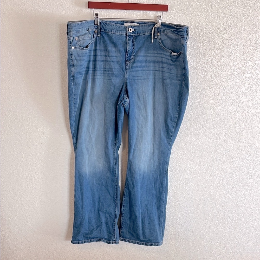 Torrid Denim First at Fit Bootcut 26 Slim Stylish Blue Denim Jeans